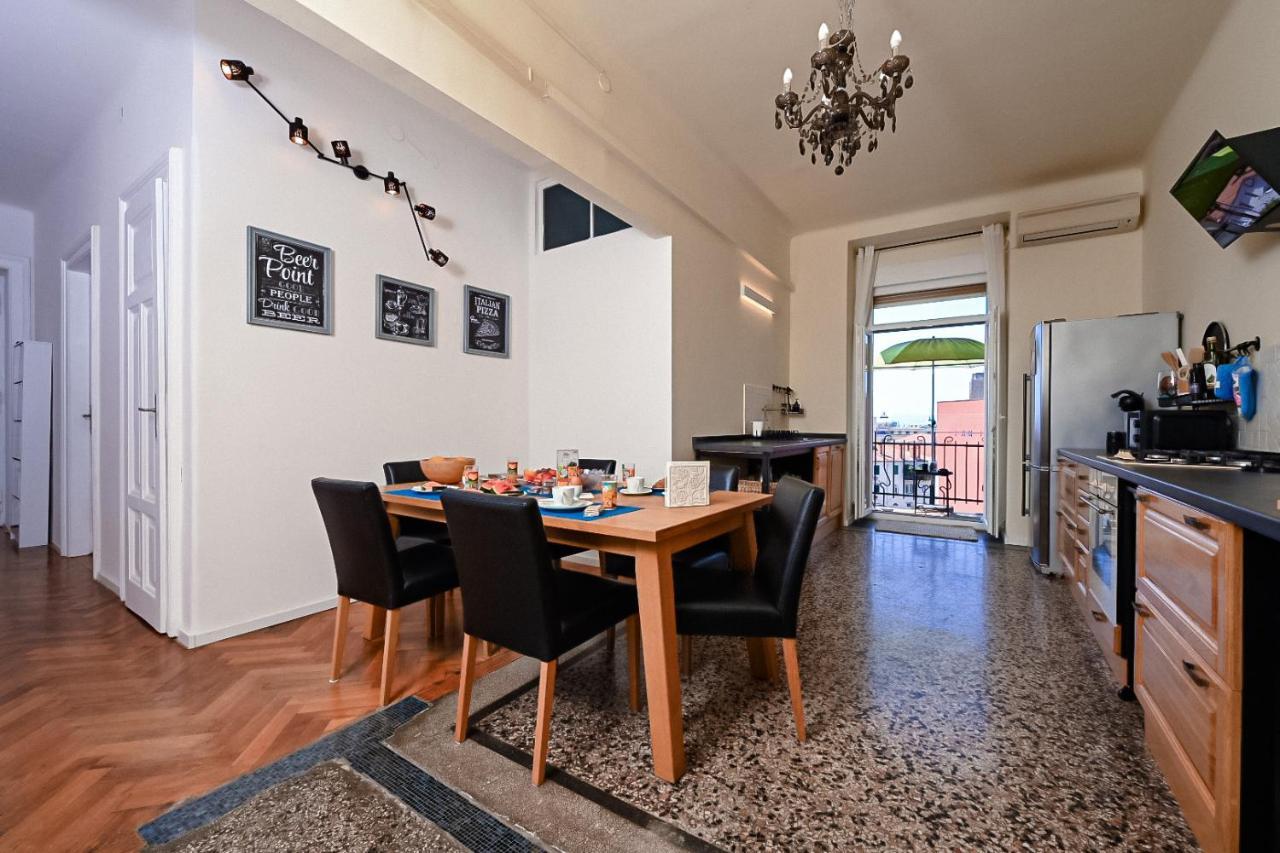 '2R' City Center Holidays And Workstays Rijeka Bagian luar foto